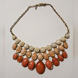 Elegant Gold and Pink Statement Necklace